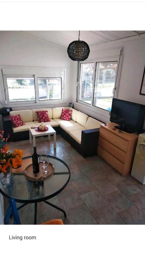 Amaryllis Sweet Home Пиргос Экстерьер фото